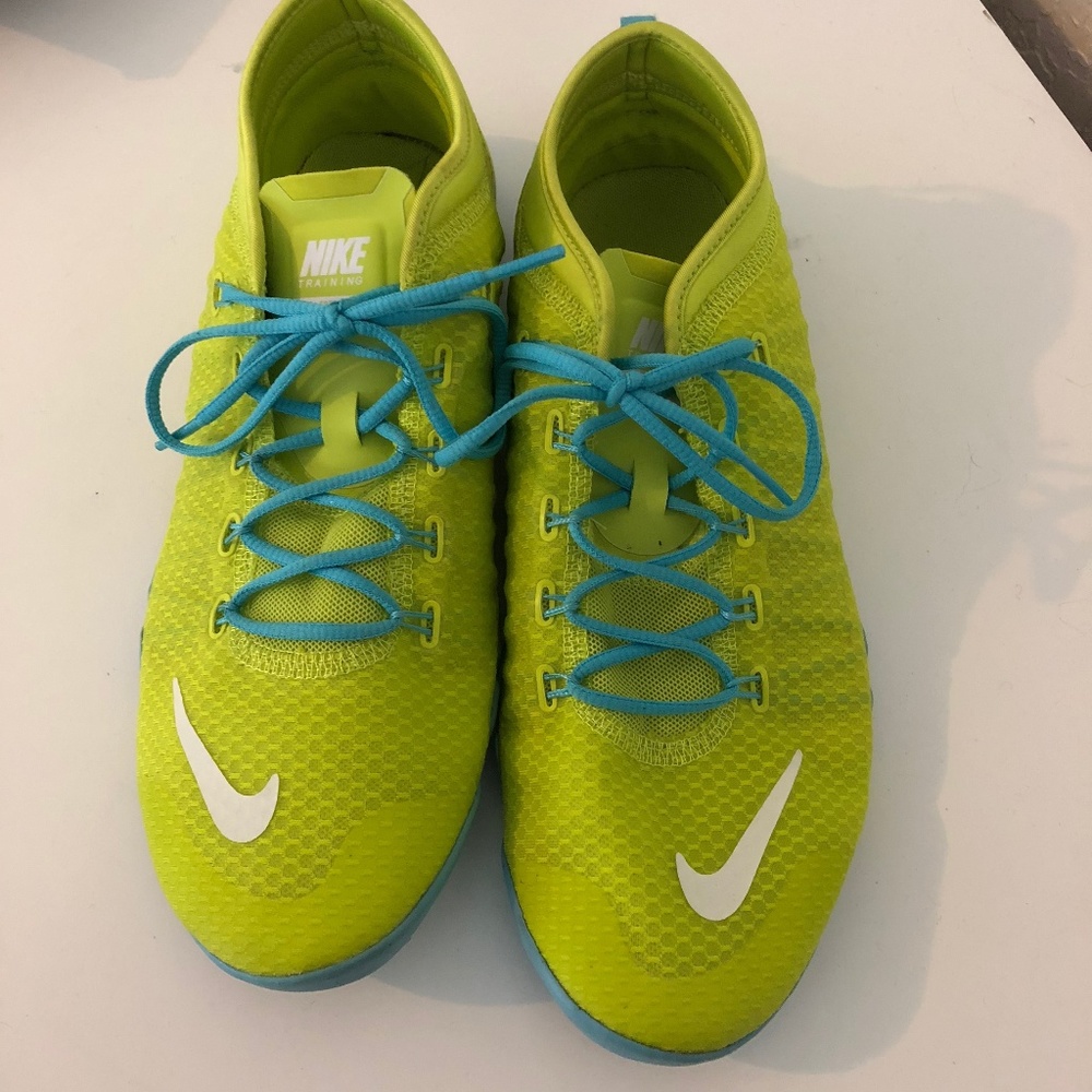 Nike Barefoot Running Shoe Size 11